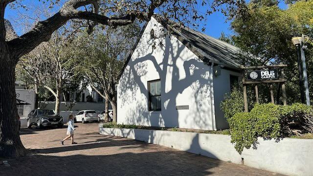 To Let Commercial Property for Rent in Hout Bay Western Cape